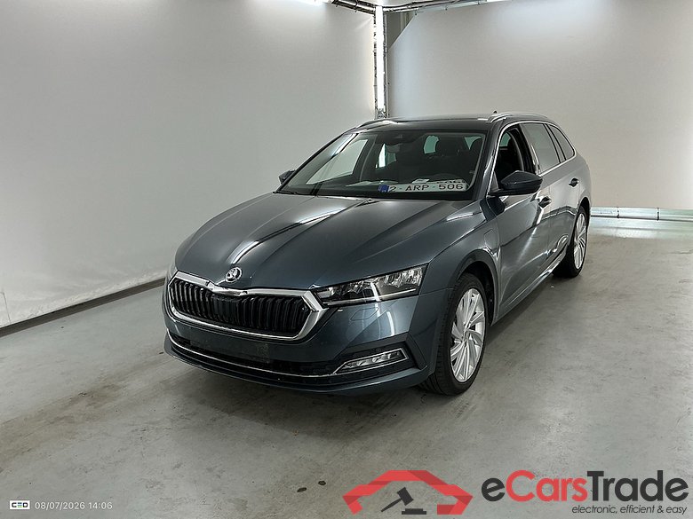SKODA OCTAVIA COMBI 1.4 TSI PHEV 150KW DSG CLEVER