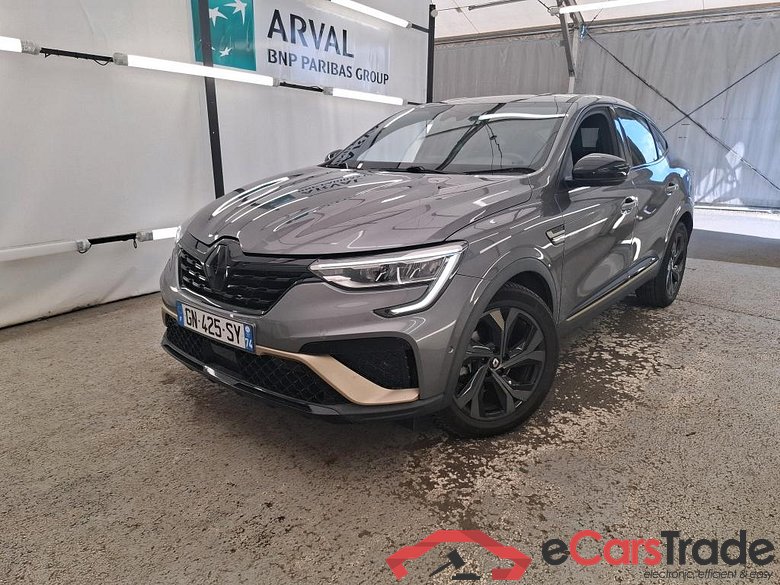 Arkana Engineered 1.6 E-TECH Hybrid 145CV BVA6 E6d