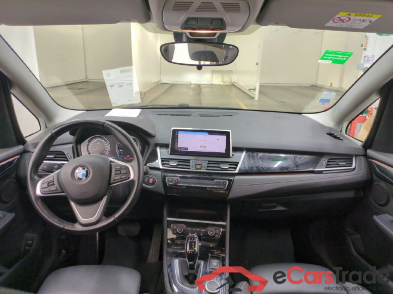 Série 2 Gran Tourer 216 d Sport Line 1.5 115CV BVA7 E6d #5