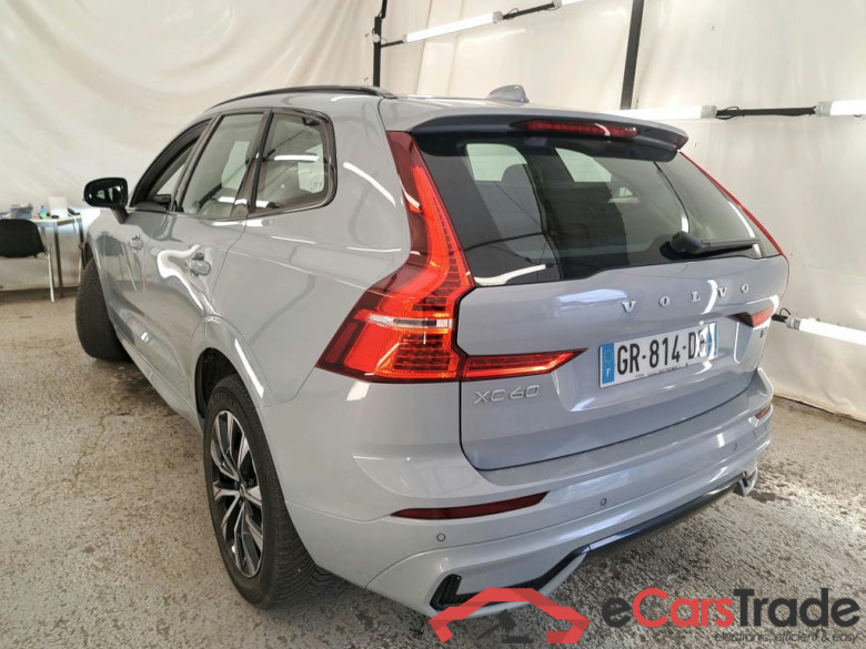 XC60 Plus Style Dark 2WD 2.0 B4 195CV BVA8 E6d #2