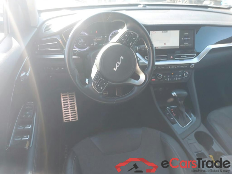 KIA Niro / 2019 / 5P / crossover 1.6 GDi HEV 104kW (141CV) Emotion #3