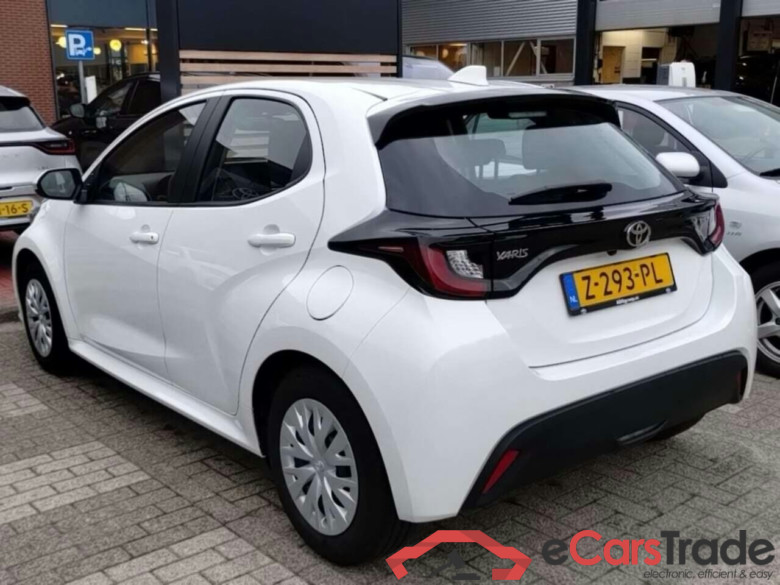 TOYOTA YARIS 1.5 Hybrid 115 Comfort #3