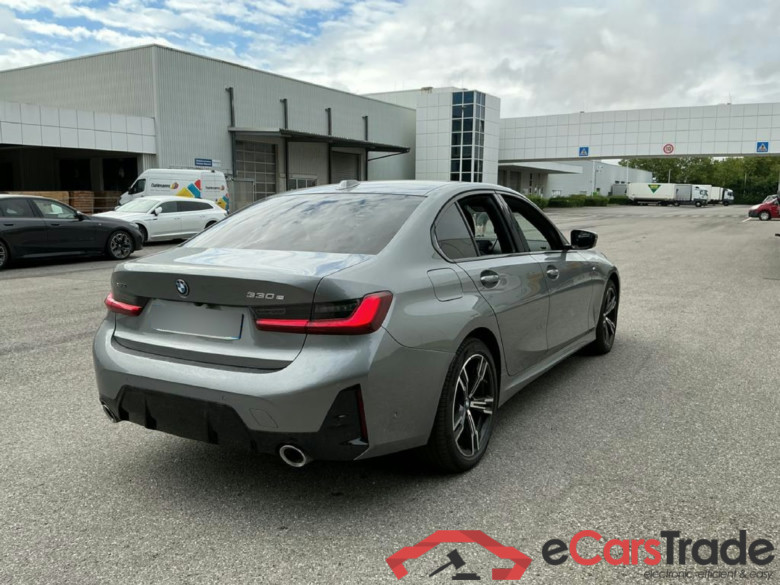 BMW 330 3er - 330e xDrive M Sport (EURO 6e) SOH 100% 2.0 Plugin Hybrid (Benzin) 184hp xDrive #4