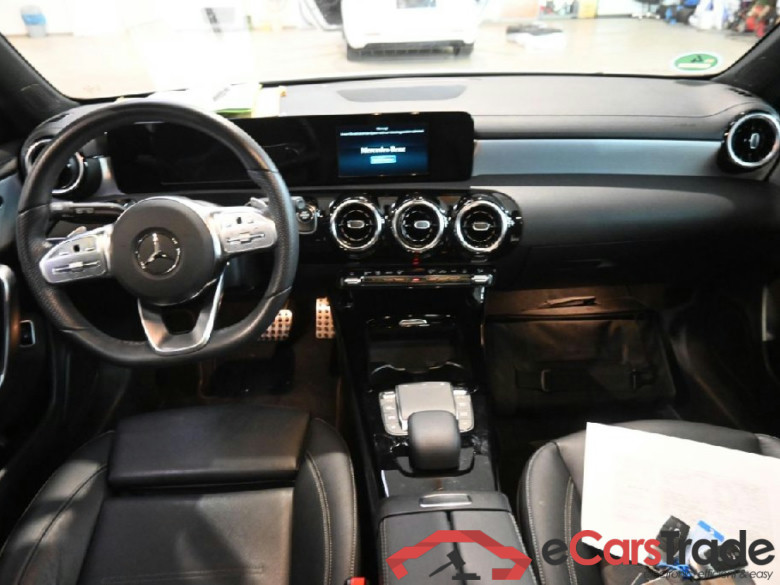 MERCEDES-BENZ A-Klasse A 250 e 8G-DCT AMG Line 5d 118kW #3