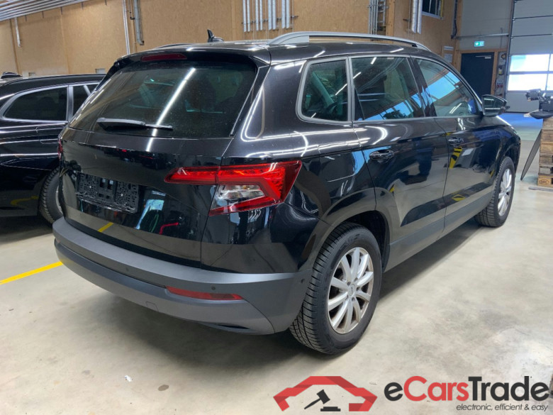 Karoq Style 4x4 2.0 TDI 110KW AT7 E6d #2