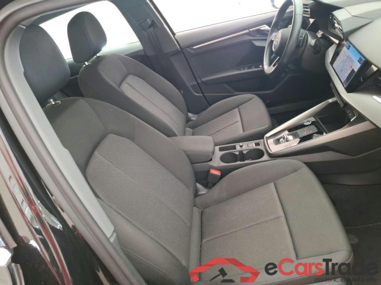 AUDI A3 Sportback / 2020 / 5P / Berline 40 TFSI e 204 S Tronic Business Line #6