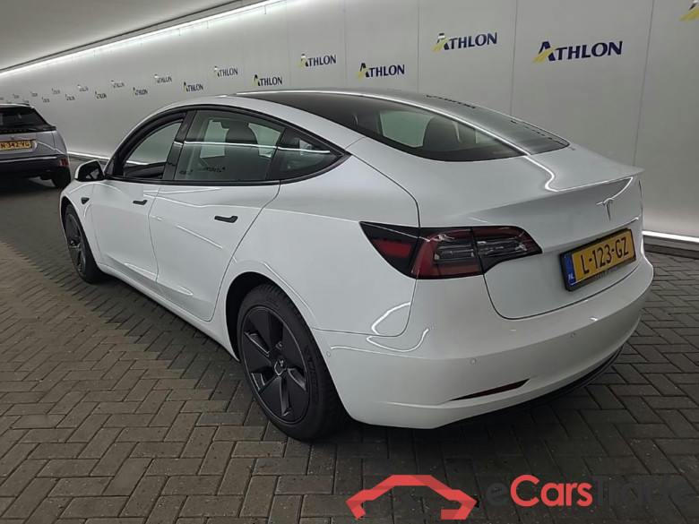 Tesla Model 3 Standard Range Plus RWD 4D 225kW #4