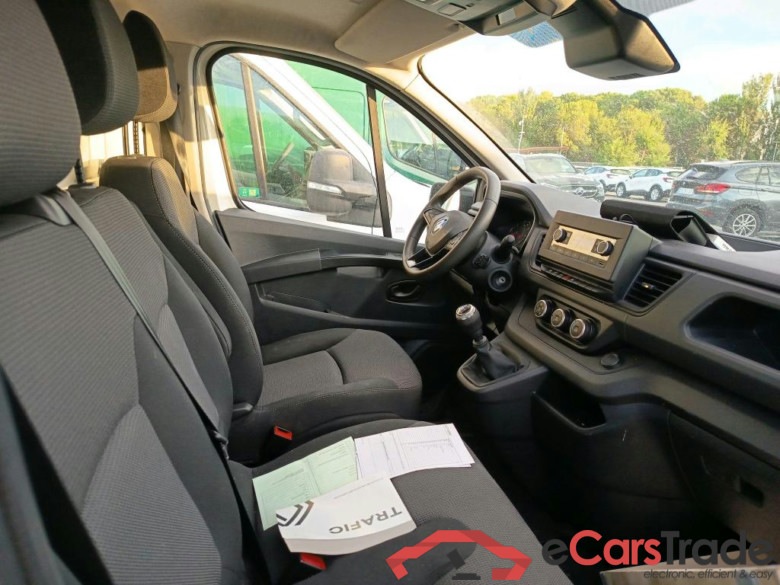 RENAULT Trafic / 2021 / 4P / furgón Furgón L1H1 Blue dCi 96 Kw (130 CV) (AC) #6