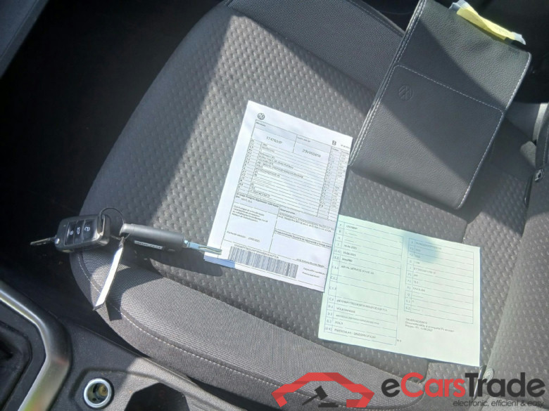 VOLKSWAGEN Polo / 2021 / 5P / berlina con portón Life 1.0 TSI 70kW (95CV) #5
