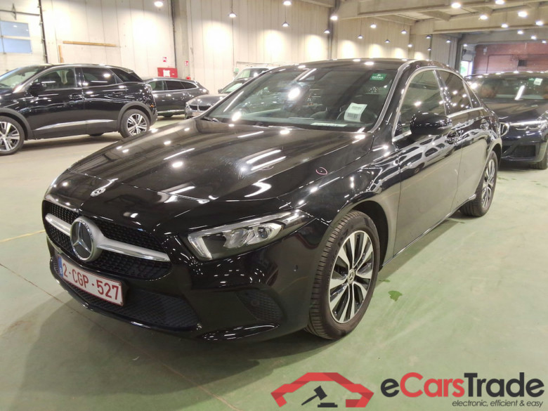 MERCEDES-BENZ A-CLASS LIMOUSINE 1.3 A 250 E BUSINESS SOLUTION DCT #1