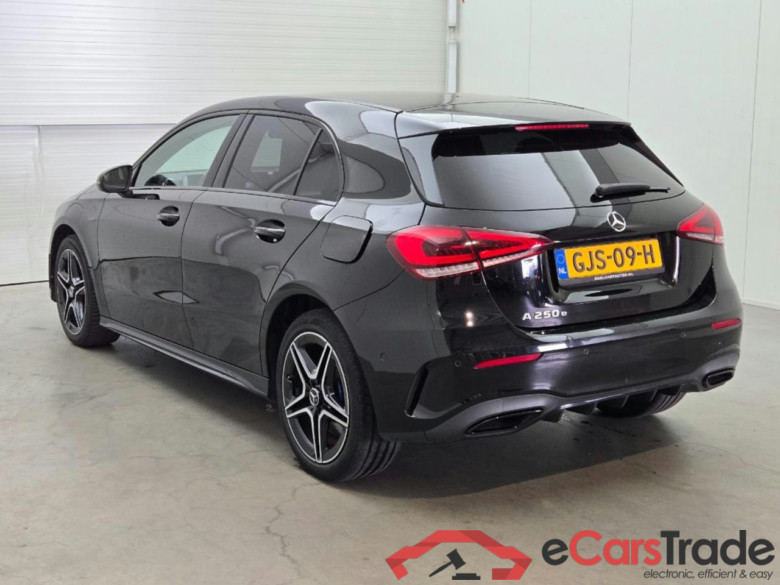 MERCEDES-BENZ A-KLASSE 250 e Business Solution AMG Limited #3