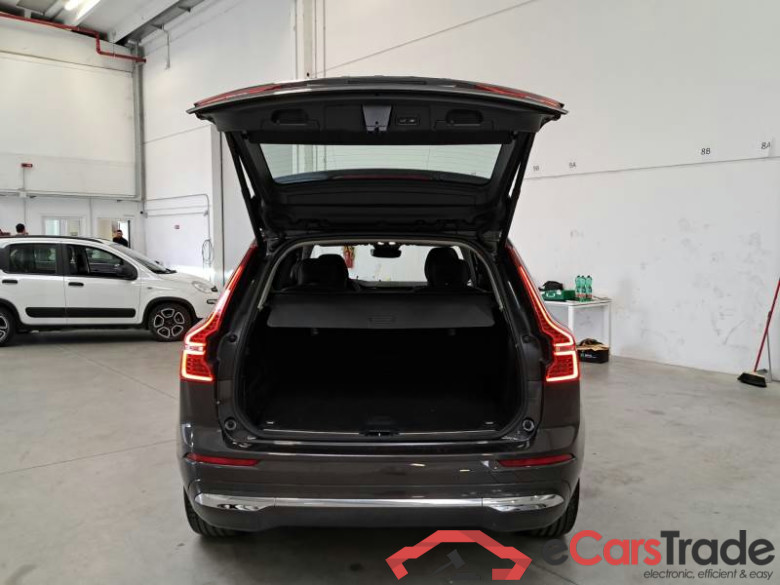 VOLVO XC60 / 2021 / 5P / SUV T6 PLUG-IN AWD AUTO CORE #5