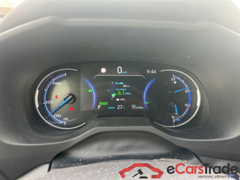 TOYOTA Rav4 / 2018 / 5P / todoterreno 2.5l 220H Style #4