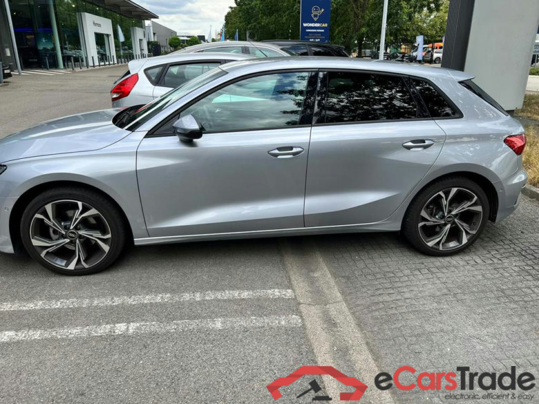 AUDI A3 Sportback 35 TFSI Attraction S tronic #4
