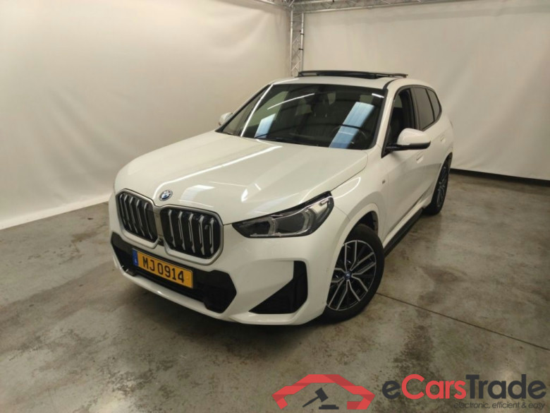 BMW iX1 66.5 kWh 272hp xDrive30 5d #2