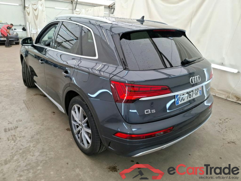 Q5 / 2020 / 5P / SUV 50 TFSI e 299 QTT S TRONIC 7 AVUS #2