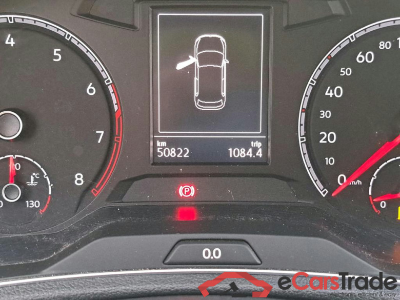 VOLKSWAGEN T-Roc / 2017 / 5P / todoterreno Advance 1.0 TSI 81kW (110CV) #5
