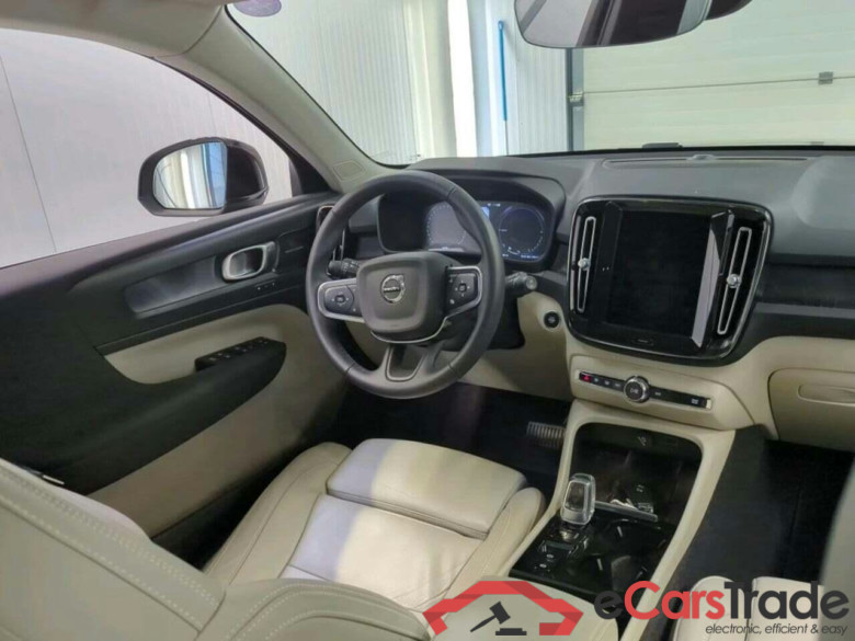 VOLVO XC40 1.5 T5 Plus Bright #3