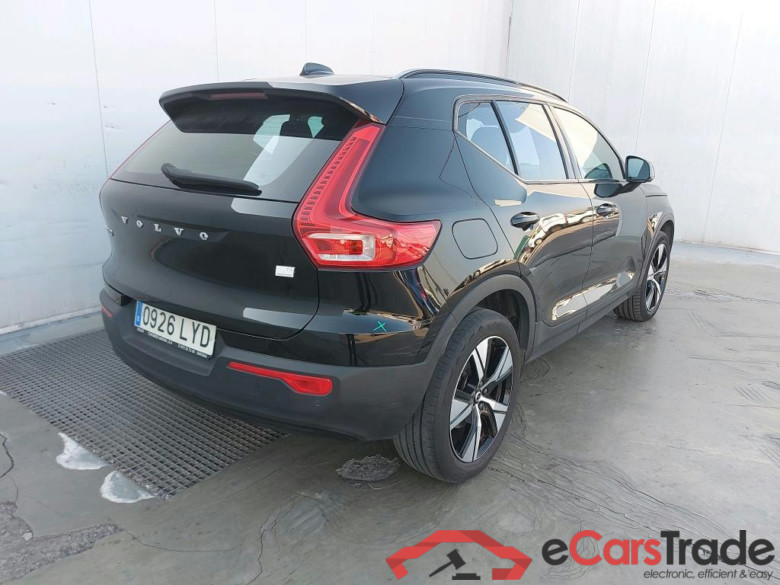 VOLVO XC40 / 2017 / 5P / todoterreno 1.5 T4 Twin Recharge R-Design Auto #2