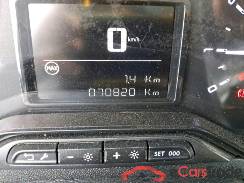 CITROEN C3 / 2020 / 5P / berlina con portón PureTech 60KW (83CV) C-Series(SP) #5
