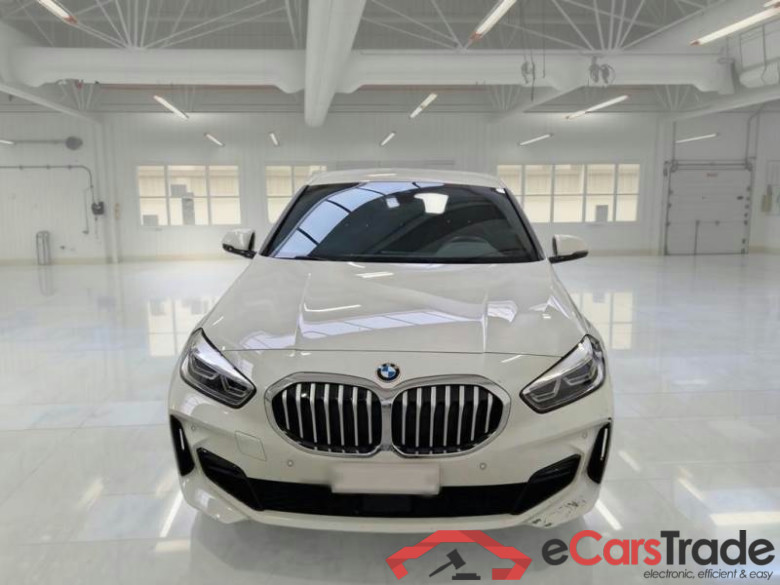 BMW SERIE 1 / 2019 / 5P / BERLINA 118D MSPORT #6