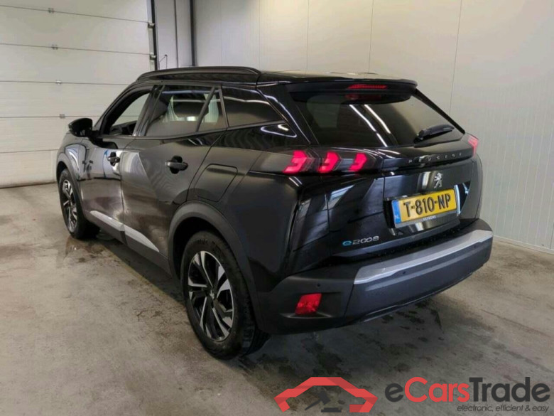 PEUGEOT e-2008 EV All. Pack 50 kWh #6