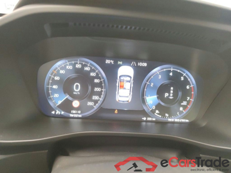 Volvo XC40 T2 Geartronic Momentum Core 5d #6