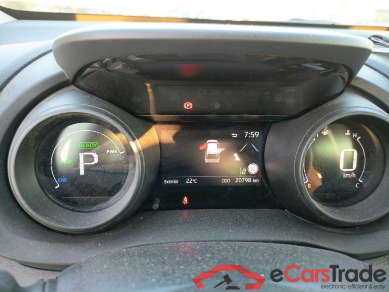 TOYOTA Yaris Cross / 2021 / 5P / todoterreno 1.5 120H Business Plus #4