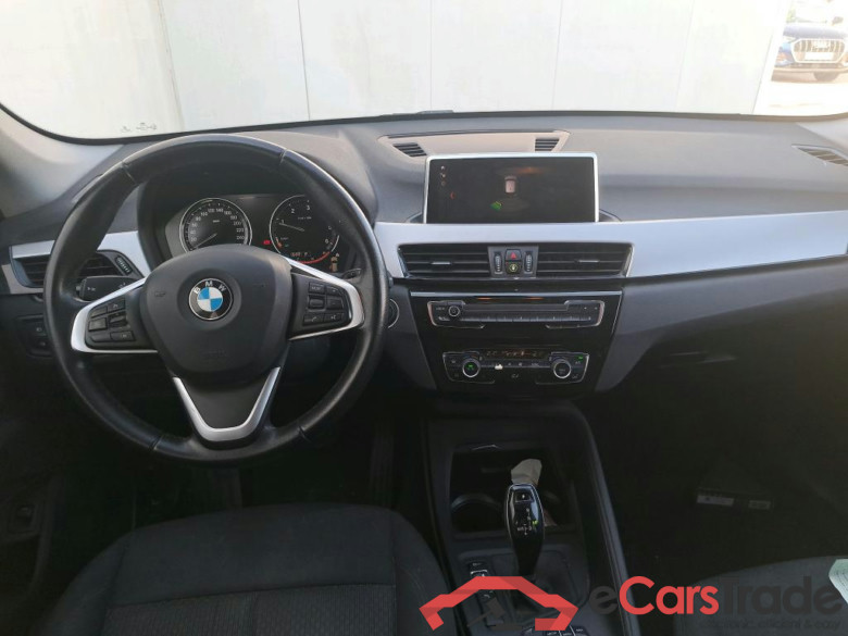 BMW X1 / 2019 / 5P / todoterreno sDrive18d Business #3