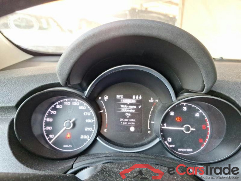 FIAT 500X / 2018 / 5P / CROSSOVER 1.3 MJET 95CV MT6 #4