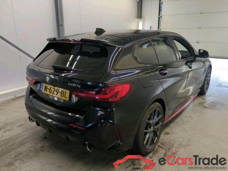 BMW 1-serie 128ti Bns Edition+ #2