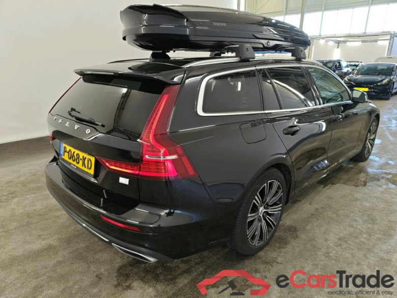Volvo V60 Recharge T6 AWD Automaat Inscription Exp 5d #2
