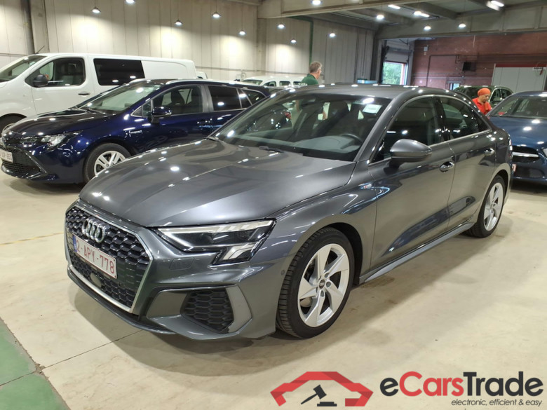 AUDI A3 SEDAN - 2020 35 TFSI S line S tronic