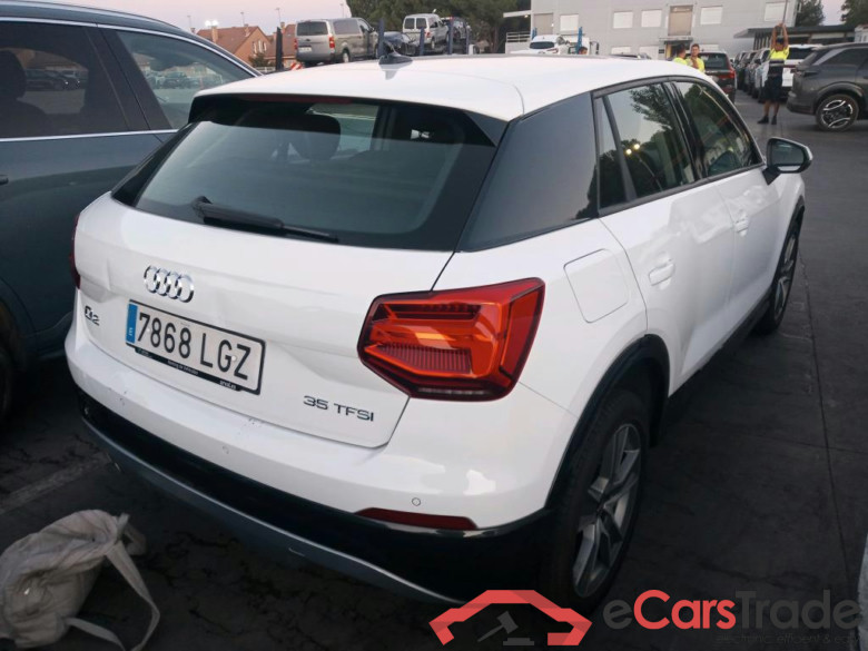 AUDI Q2 / 2016 / 5P / todoterreno Design 35 TFSI 110kW (150CV) S tronic #2