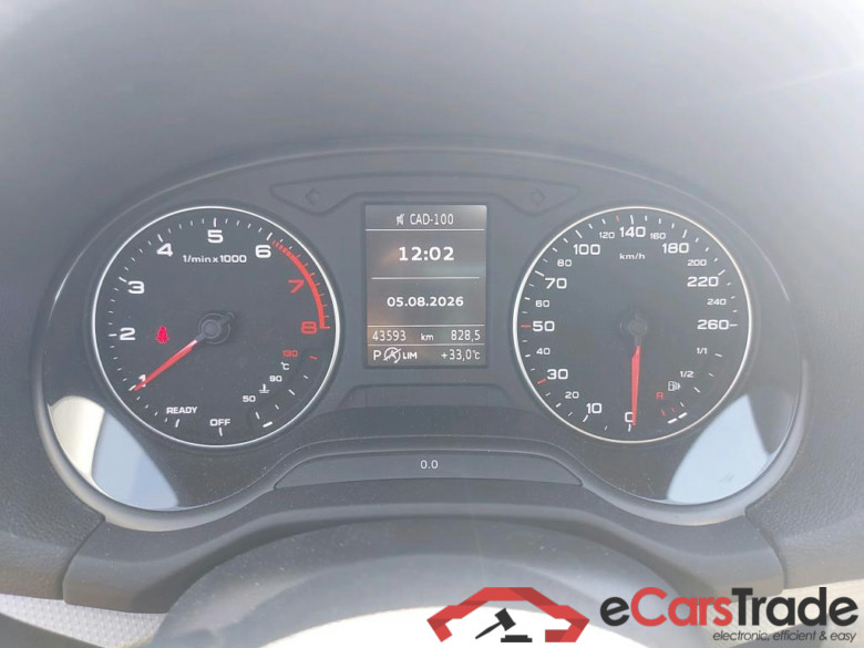 AUDI Q2 / 2016 / 5P / todoterreno Design 30 TFSI 85kW (116CV) S tronic (AC) #4