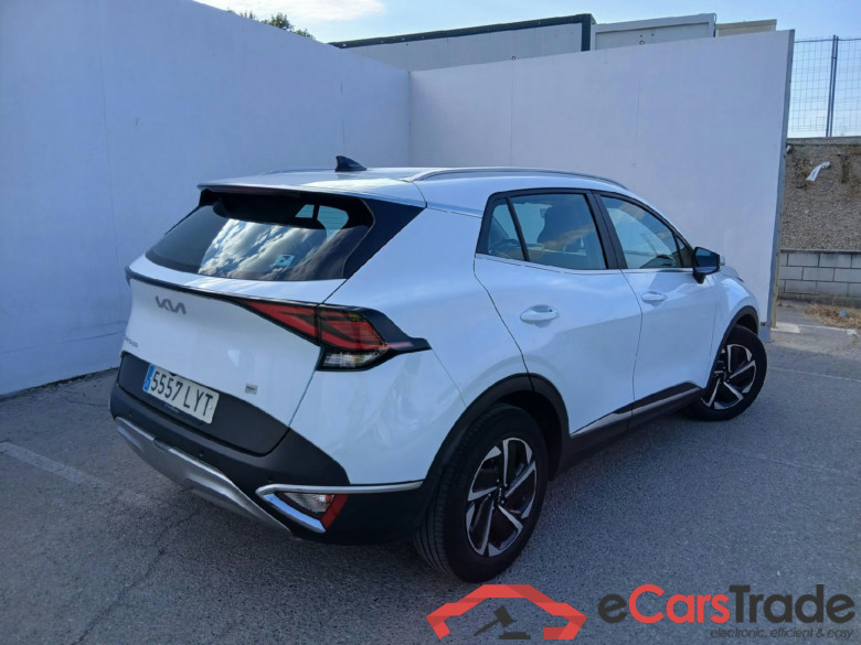 KIA Sportage / 2022 / 5P / todoterreno 1.6 T-GDi 110kW (150CV) Drive 4x2 (AC2) #2
