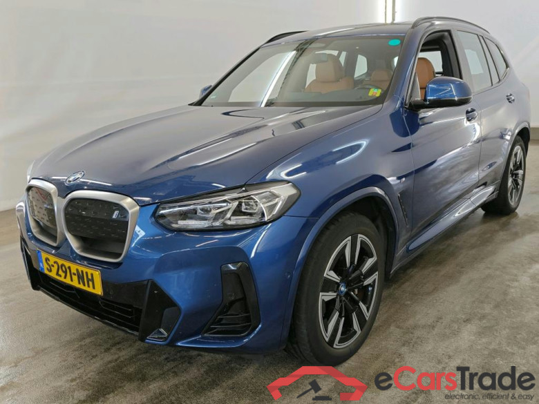 BMW ix3 iX3 Executive 5d + Pano #1