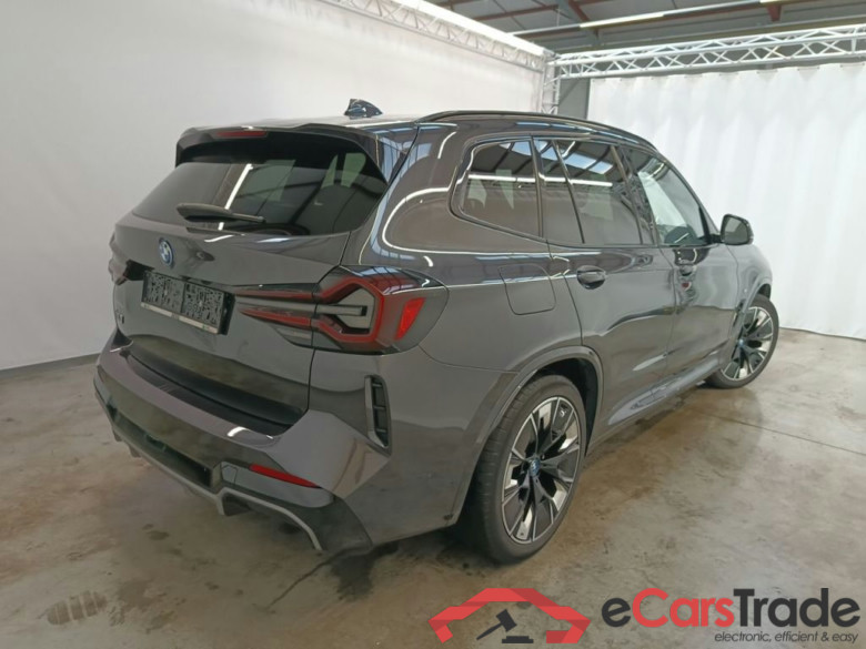 BMW iX3 iX3 5d #2