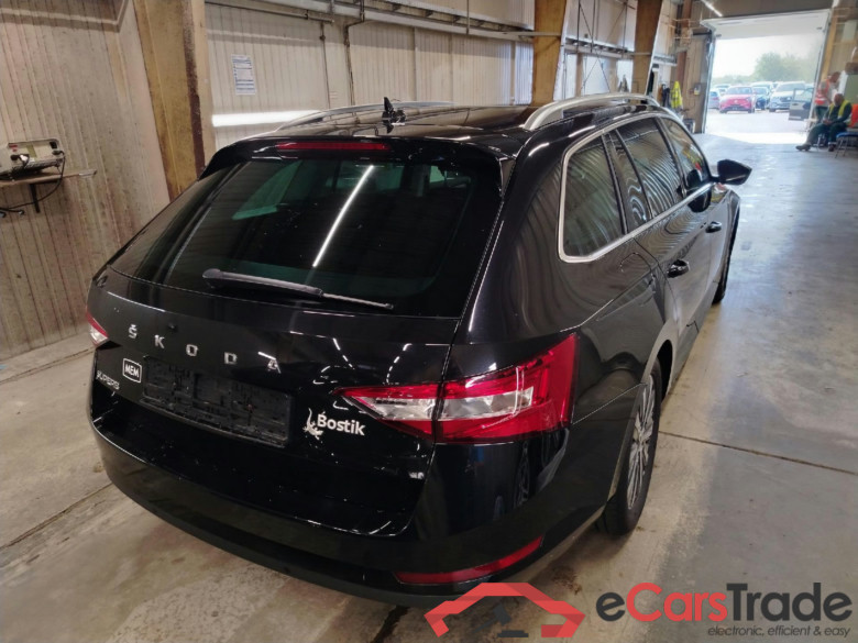 Superb Combi Ambition 2.0 TDI 110KW AT7 E6d #4