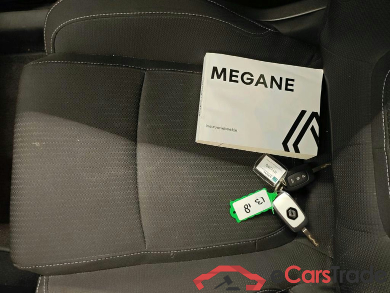 Renault Mégane Estate PHEV 160 Zen 5d #4