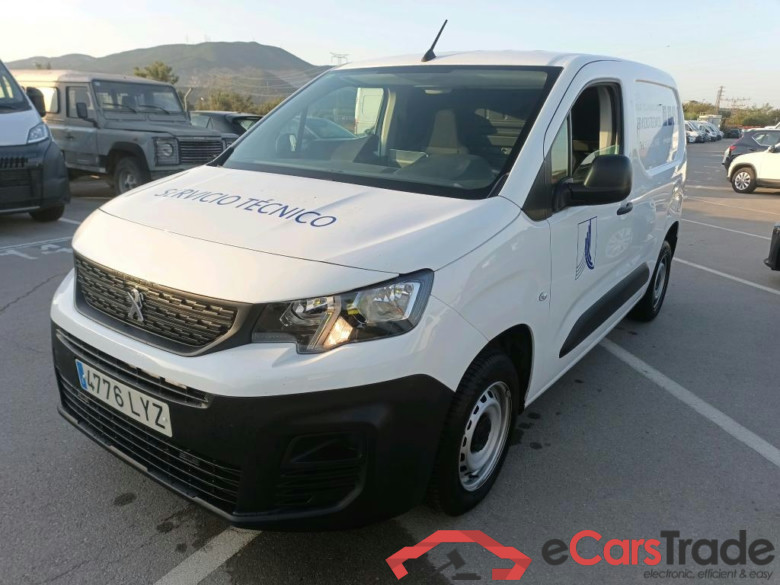 PEUGEOT Partner / 2018 / 3P / furgón derivado de turismo Pro Standard 600kg BlueHDi 73kW (CM2) #1