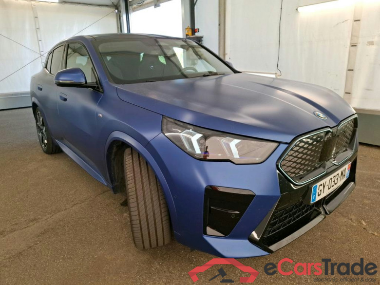 Série iX2 30 xDrive M Sport 64kWh BVA #5
