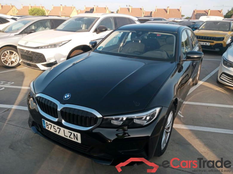 BMW Serie 3 / 2018 / 4P / sedán 320e