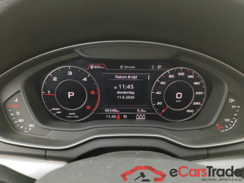 Audi Q5 Business Edition Sport 35 TDI quattro 5d #6