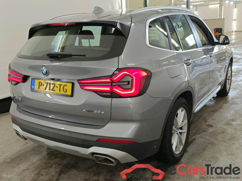 BMW X3 xDrive30e 5d #2