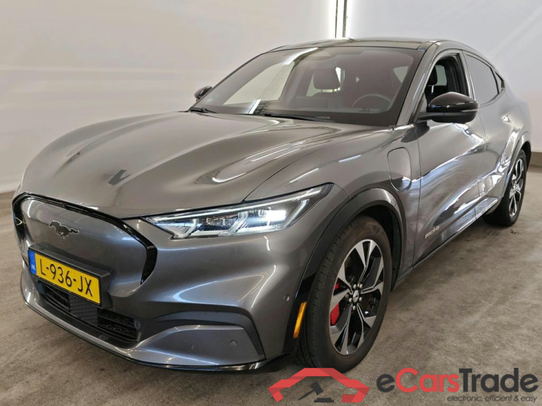 Ford Mustang Mach-E 75kWh AWD auto 5d