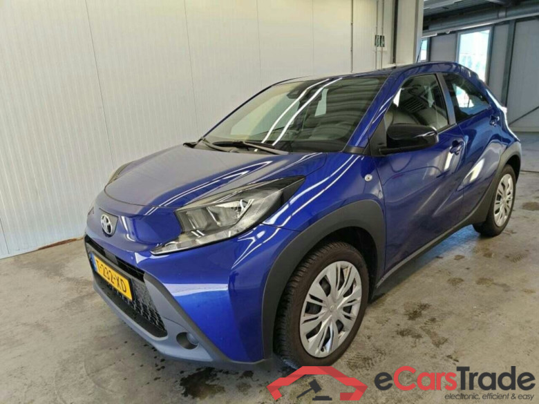 TOYOTA Aygo X 1.0 VVT-i MT Play