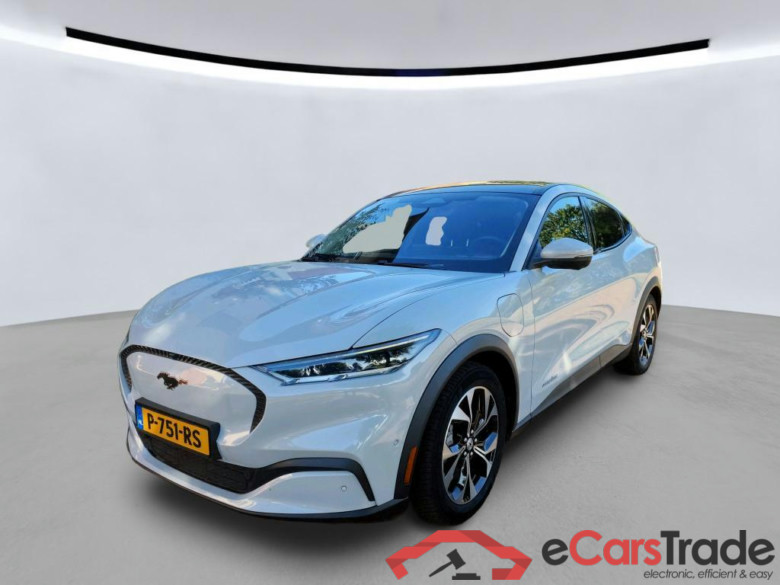 FORD Mustang Mach-E 198 kW #1