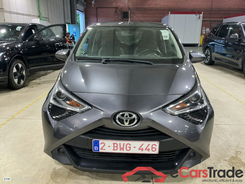 TOYOTA AYGO 1.0 VVT-I X-PLAY II #2
