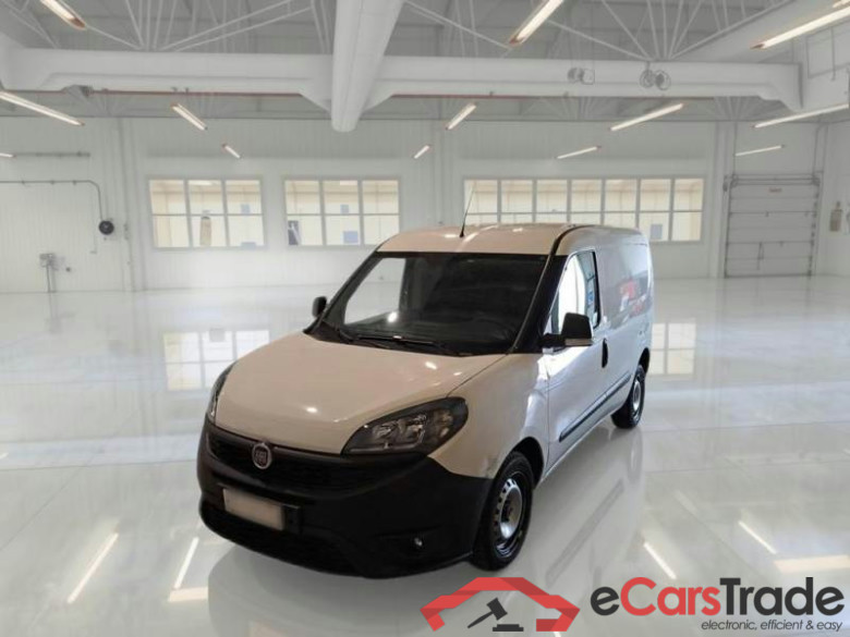 FIAT DOBLÒ CARGO / 2014 / 4P / VETT. FURGONATA CH1 BUSINESS 1.6 MJET 105CV E6D-F SeS